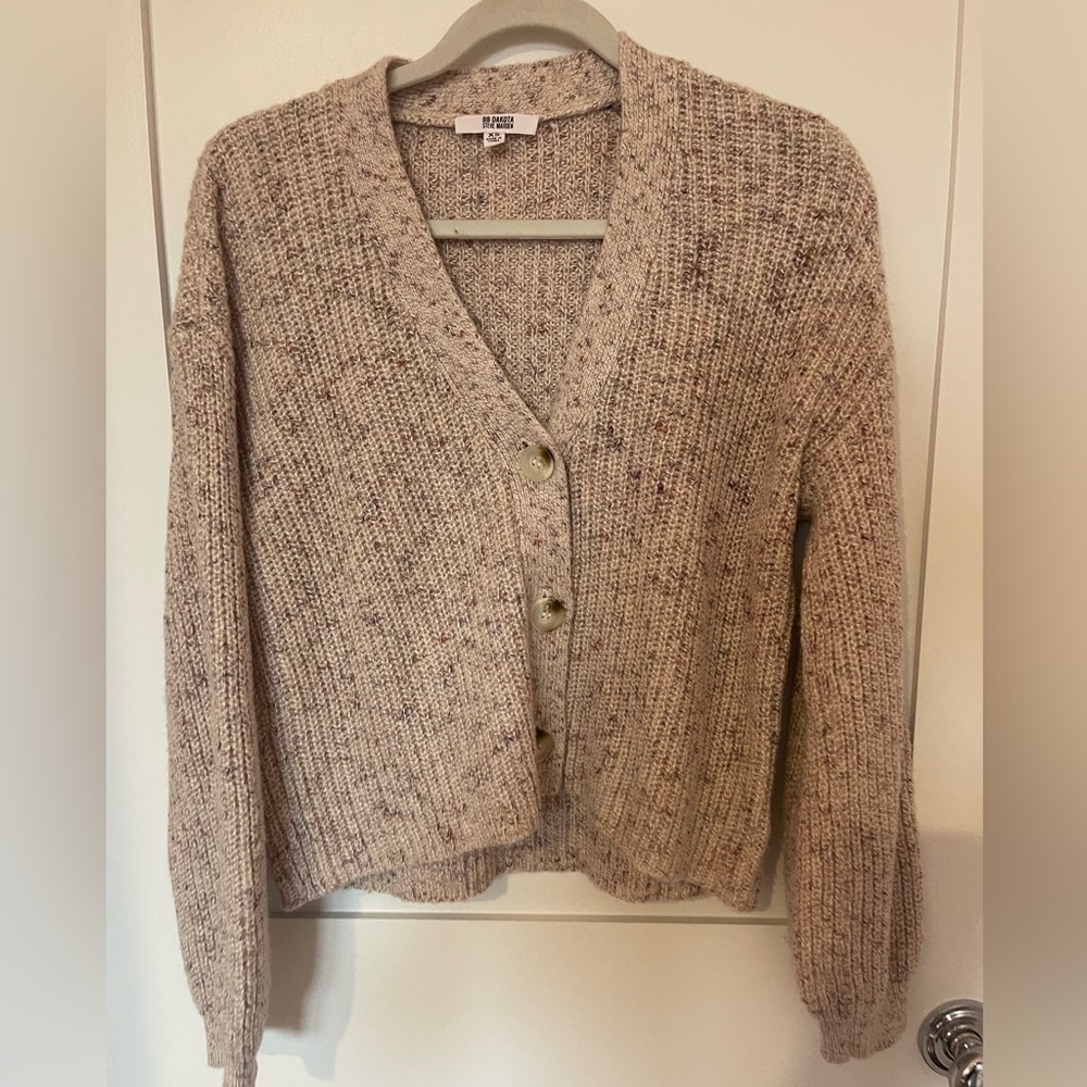 BB Dakota cardigan